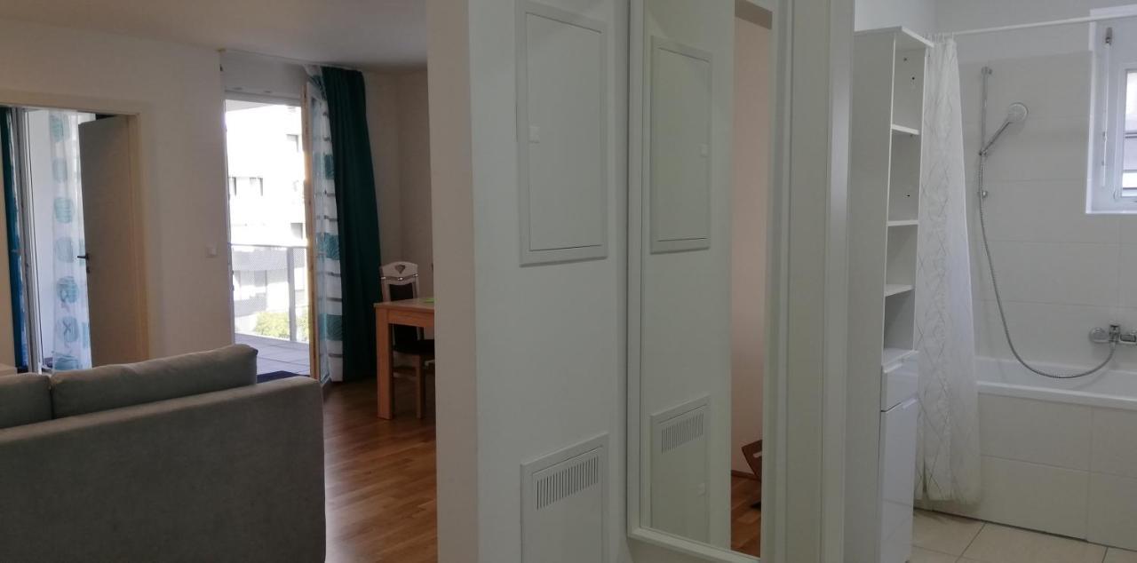 Exquisit Apartment Simmering Vienna Esterno foto
