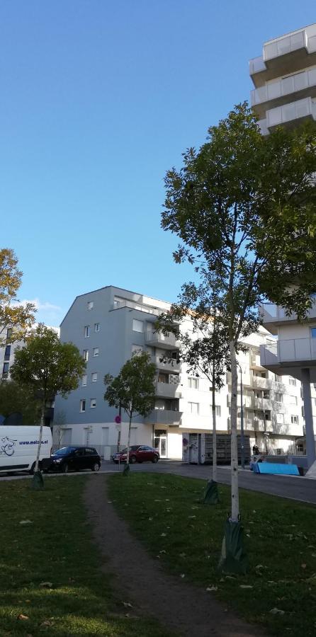 Exquisit Apartment Simmering Vienna Esterno foto